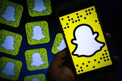 how long does snapchat keep your data for