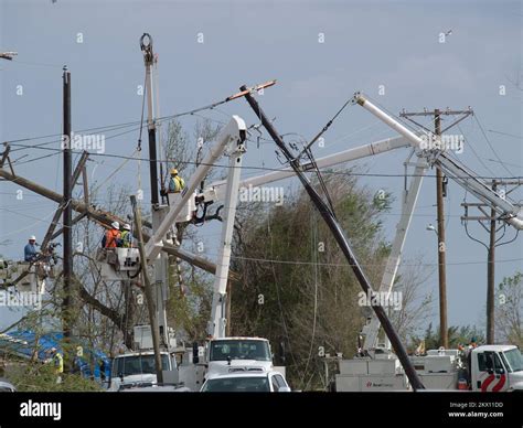 how long to fix a downed power line