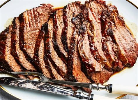 how long will cooked brisket keep in the fridge