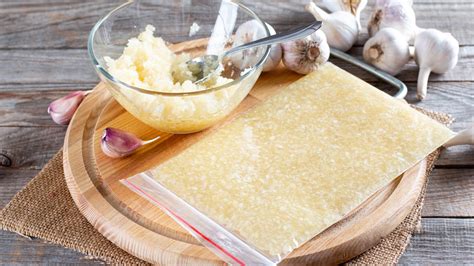 how long will minced garlic keep in the refrigerator