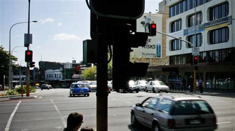 how many demerit points for running a red light sa