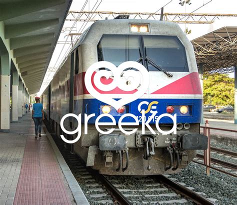 how many hours from athens to santorini by train
