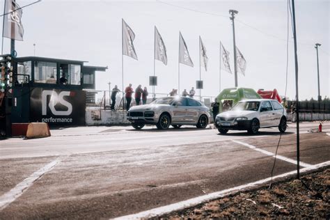 how much does it cost to build a drag strip