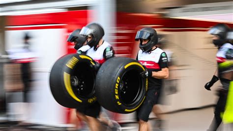 how much does it cost to get to f1