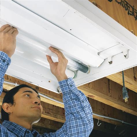 how much does it cost to replace a fluorescent light fixture with led