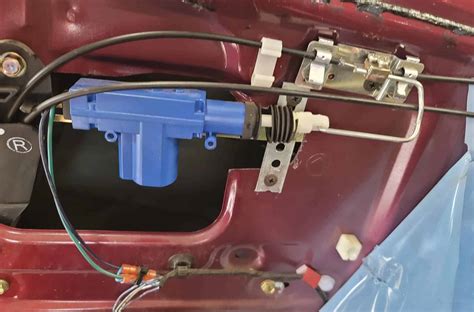 how much does it cost to replace door lock actuator