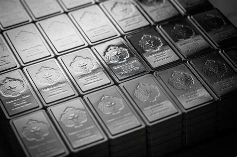 how much is a silver bar worth in dead rails