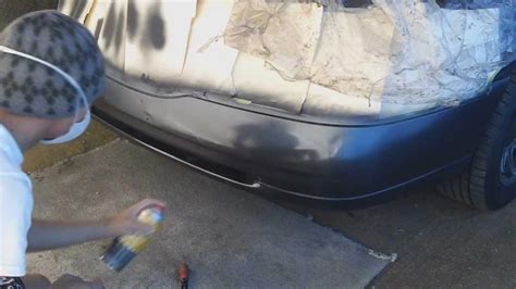 how much is it to repaint a bumper on a car
