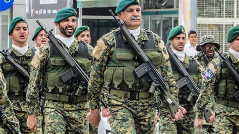 how much money does a private in the us army make