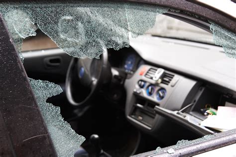 how much to fix a broken window car reddit