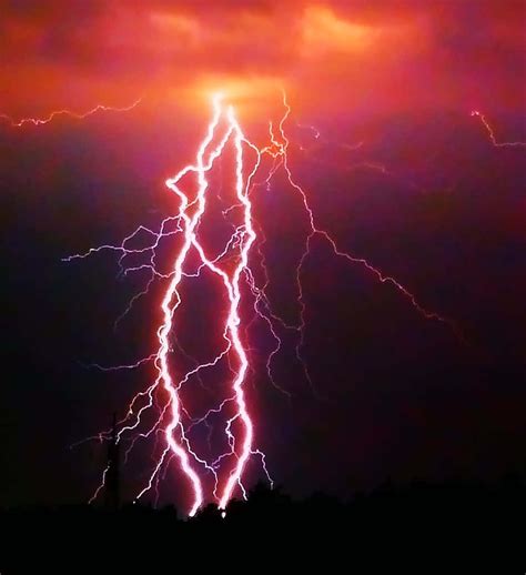 how strong is red lightning