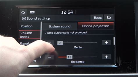 how to adjust android auto volume