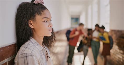 how to avoid getting bullied in high school