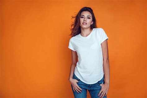 how to become a part time model