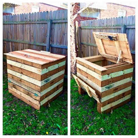 how to build a compost bin using pallets