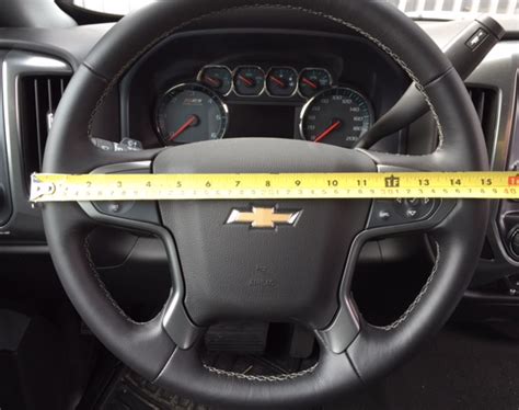 how to check steering wheel size