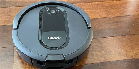 how to clean your shark robot vacuum