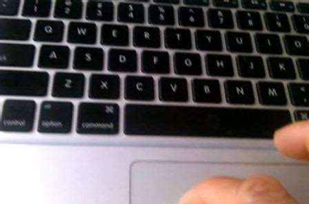 how to copy and paste on macbook air with mouse