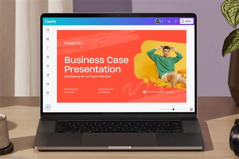 how to create a multimedia presentation in canva