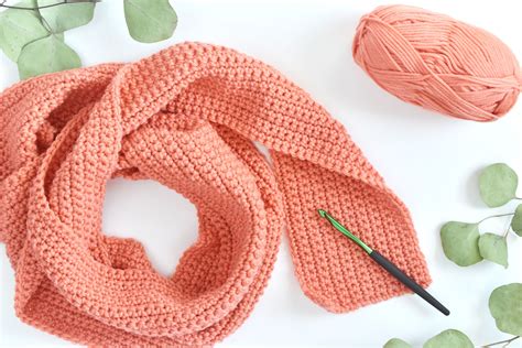 how to crochet a scarf for beginners step by step