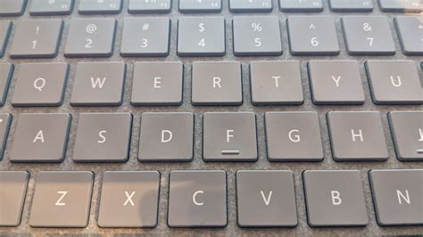 how to do pound symbol on keyboard mac
