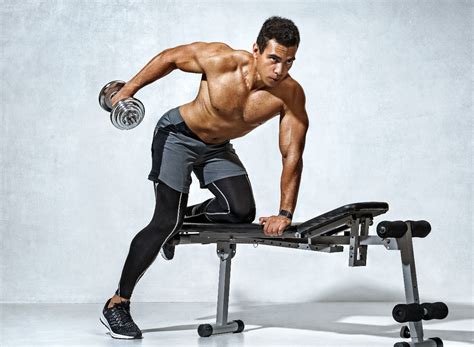 how to do tricep exercises with dumbbells