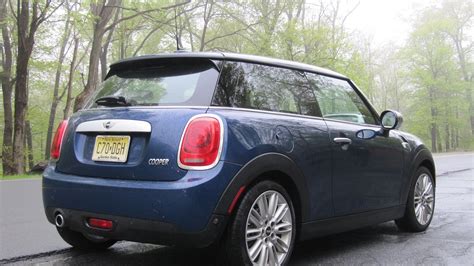 how to drive a mini cooper automatic