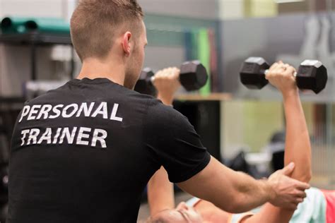 how to get a personal trainer for free