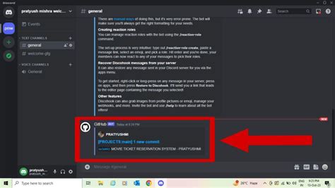 how to get discord webhook token