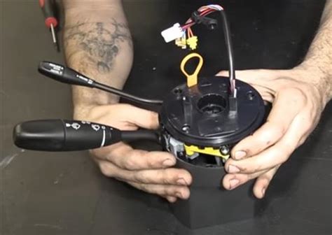 how to get the esp bas light off