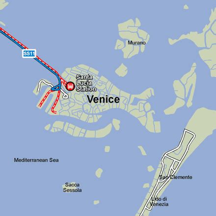 how to get to the train station in venice