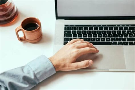 how to highlight copy and paste on laptop without mouse