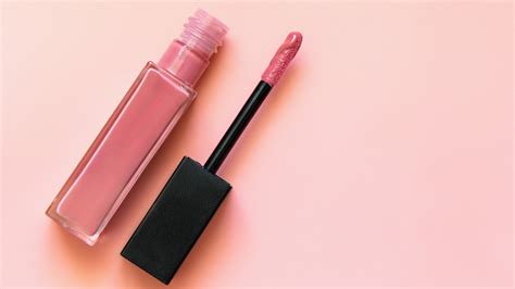 how to know if a lip balm is expired
