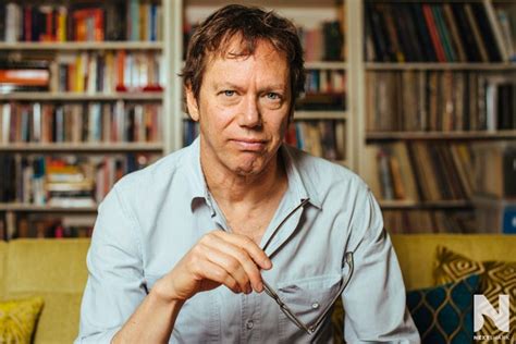 how to live a successful life robert greene