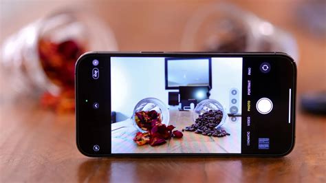 how to make a video on a loop iphone