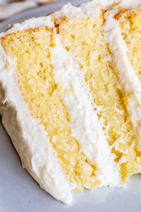 how to make a white cake from scratch