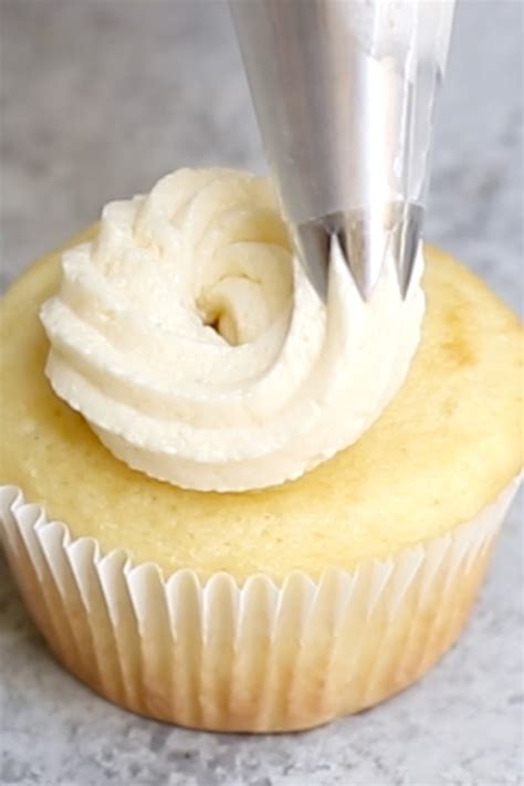 how to make cake icing without vanilla extract