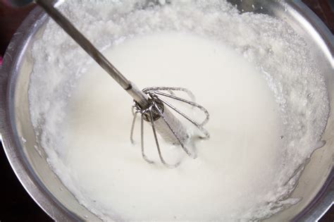 how to make icing with granulated sugar and water