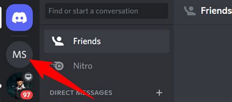 how to make someone admin in discord server mobile