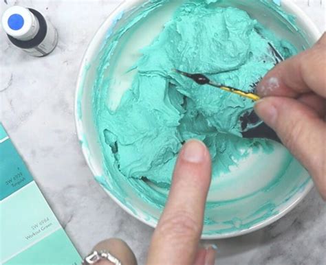 how to make teal royal icing