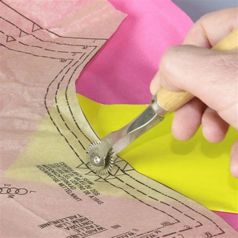 how to mark pattern on fabric