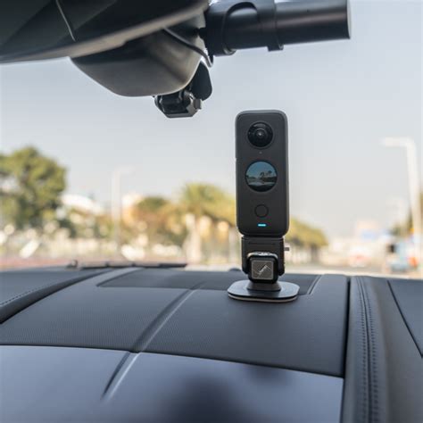 how to mount a dash cam on the dashboard