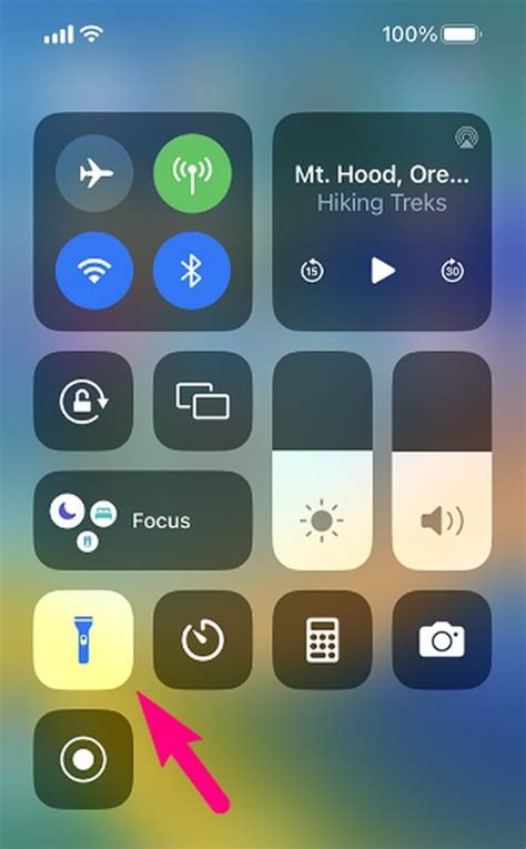 how to off iphone torch light