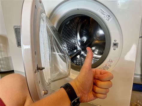 how to open an automatic washing machine