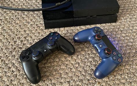 how to play multiplayer on ps4 with two controllers fortnite