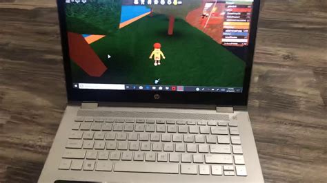 how to play roblox on a computer without mouse