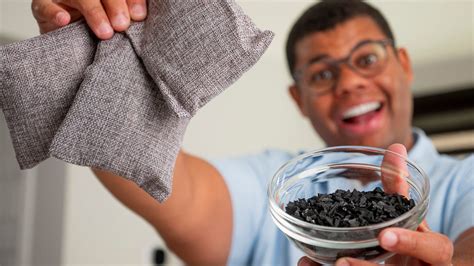how to remove bad smell from backpack