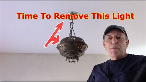 how to remove light fixture from ceiling