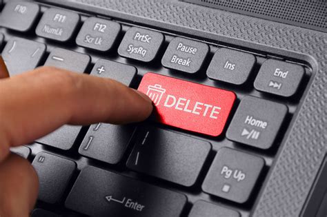 how to remove my data from dark web