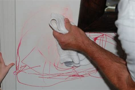 how to remove pen marks from wall paint